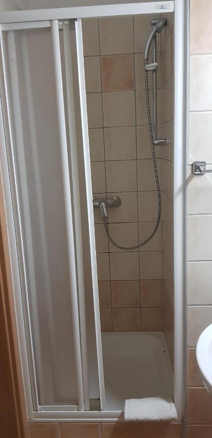 Apartment Happy
